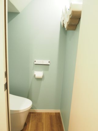 マイホームのトイレを入口から見たところ